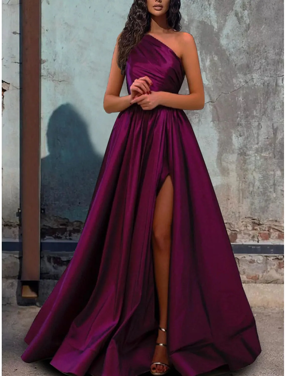 A-Line Evening Gown Elegant Dress Wedding Guest Engagement Floor Length Sleeveless One Shoulder Satin with Pleats Slit