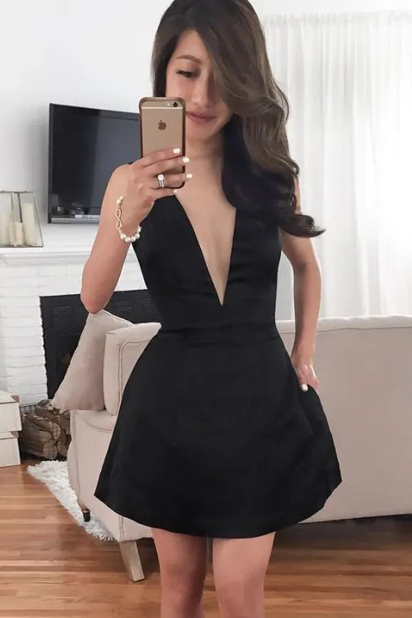 Black Deep V Neck Homecoming Dress,Simple Sleeveless Short Prom Dress, SH247